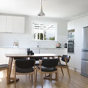  Holiday home Beauty New Zealand
