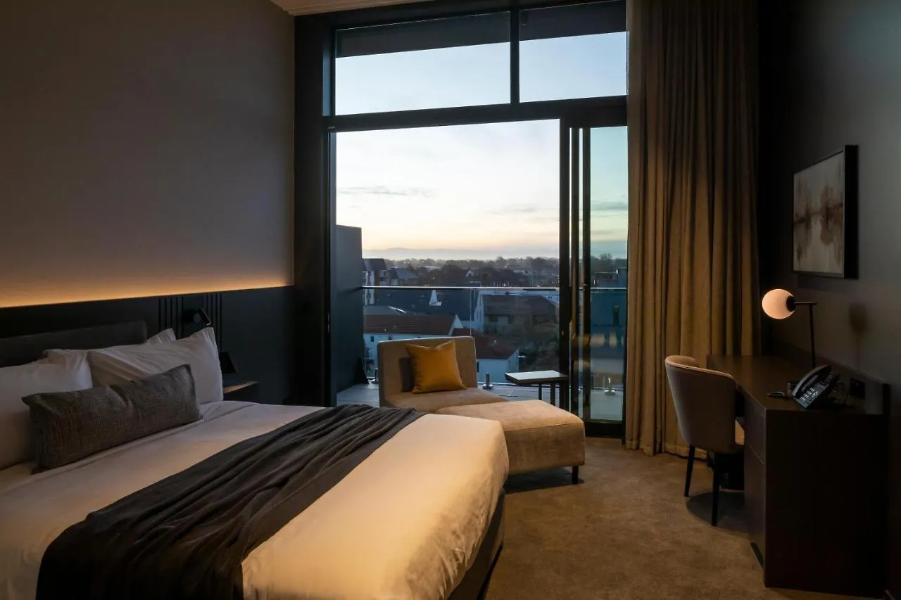 The Mayfair Christchurch Hotel